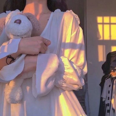 特维和他的七个女儿